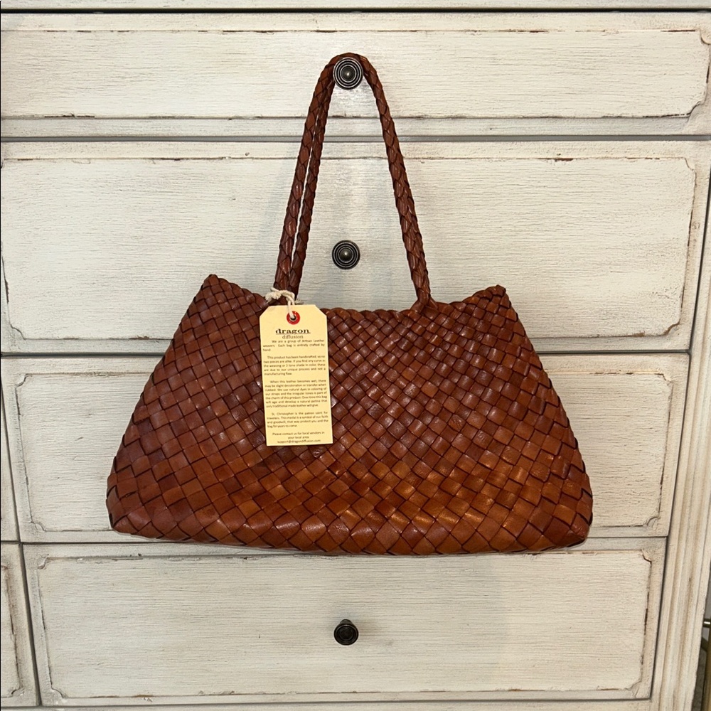 NEW Dragon Diffusion St Croce Shoulder Bag in Tan (Larger Sz)